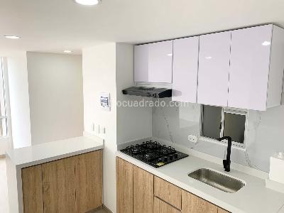 Apartamento de 2 alcobas en venta en Toberin, Bogotá, 37 m² · foto 2 de 19