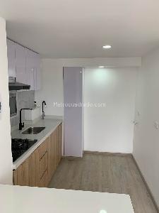 Apartamento de 2 alcobas en venta en Toberin, Bogotá, 37 m² · foto 4 de 19