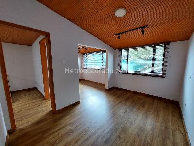 Casa de 5 alcobas en venta en Santa Ana Occidental, Bogotá, 405 m² · foto 8 de 20
