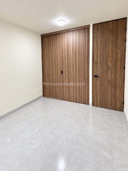 Piso – Bogotá D.C. - Más