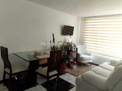 Apartamento de 3 alcobas en venta en Colina El Plan, Bogotá, 49 m² · foto 3 de 14