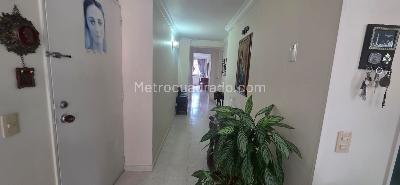 Apartamento de 3 alcobas en venta en Belen La Palma, Medellín, 85 m² · foto 3 de 14