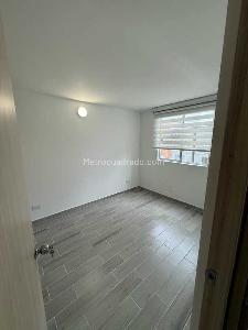 Apartamento de 2 alcobas en venta en Conjunto Residencial Serralta, Chía, 41 m² · foto 9 de 20