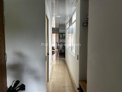 Apartamento en venta en La Castellana, Medellín · foto 8 de 19