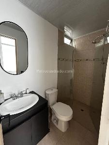 Apartamento en venta en La Castellana, Medellín · foto 9 de 19