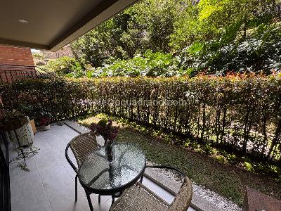 Apartamento de 1 alcoba en venta en San Antonio De Pereira, Rionegro, 67 m² · foto 2 de 8