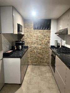 Apartamento de 3 alcobas en venta en Cedro Salzar, Bogotá, 103 m² · foto 12 de 17