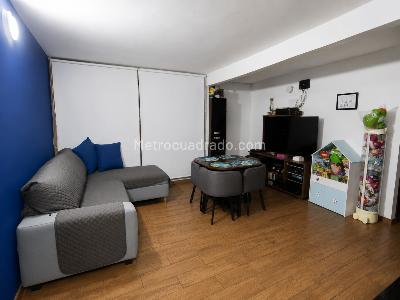 Apartamento en venta en Candelaria La Nueva, Bogotá · foto 2 de 10