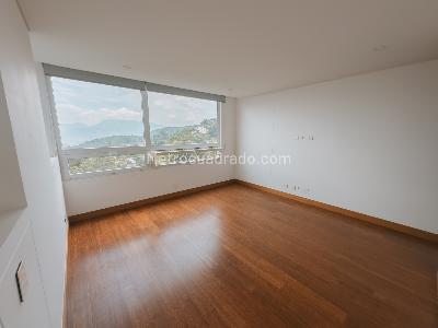 Apartamento de 3 alcobas en venta en El Poblado, Medellín, 217 m² · foto 10 de 20
