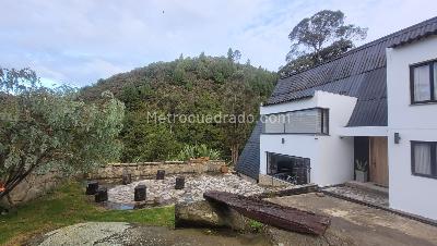 Casa de 4 alcobas en venta en Vereda El Salitre, La Calera · foto 3 de 19