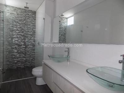 Apartamento de 3 alcobas en venta en Buenavista, Barranquilla, 154 m² · foto 12 de 17