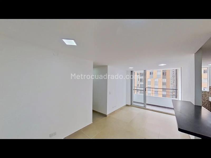 Piso – Bello - Más