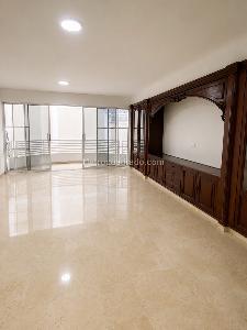Casa de 5 alcobas en venta en El Ingenio Ii, Cali, 700 m² · foto 5 de 11
