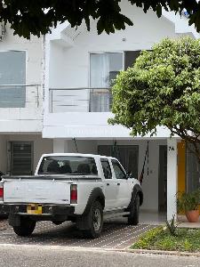 Casa de 3 alcobas en venta en Portobelo, Villavicencio, 110 m² · foto 2 de 20