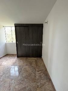 Apartamento de 2 alcobas en venta en La Inmaculada, Rionegro, 82 m² · foto 4 de 10