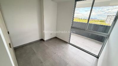 Apartamento de 3 alcobas en venta en Comuna 08, Ibagué, 77 m² · foto 5 de 16