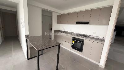 Apartamento de 3 alcobas en venta en Comuna 08, Ibagué, 77 m² · foto 3 de 16