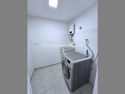 Apartamento de 3 alcobas en venta en Comuna 03, Ibagué, 93 m² · foto 8 de 13