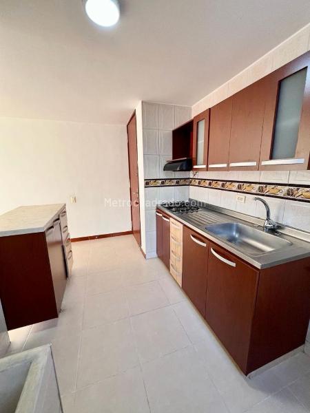 Piso – Cali, Prados del Norte, Comuna 2 - Vista 3