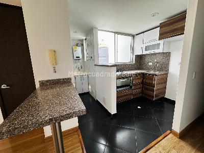 Apartaestudio en venta en Bella Suiza, Bogotá, 46 m² · foto 7 de 12