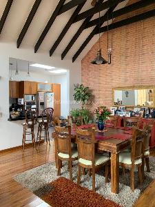 Casa de 4 alcobas en venta en Fonqueta, Chía, 1500 m² · foto 3 de 7