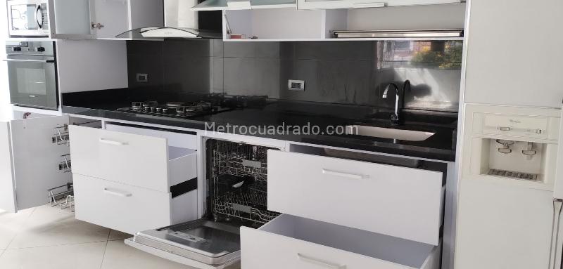 Piso – Bogotá D.C. - Más