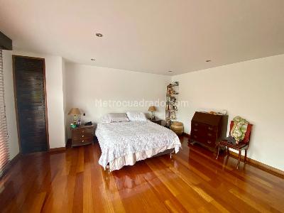 Apartamento de 3 alcobas en venta en Santa Bibiana, Bogotá, 167 m² · foto 10 de 20