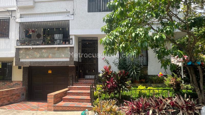 Casa – Medellín - Vista 2