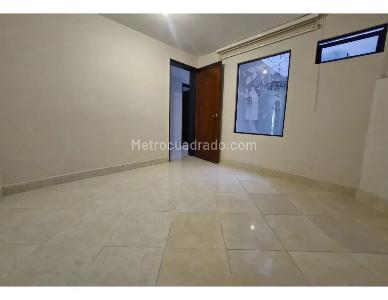 Casa de 5 alcobas en venta en Belen Miravalle, Medellín, 279 m² · foto 6 de 16