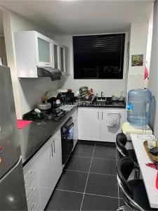 Apartamento de 3 alcobas en venta en Torres De La Calleja, Ibagué, 100 m² · foto 4 de 12