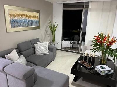 Apartamento de 3 alcobas en venta en Torres De La Calleja, Ibagué, 100 m² · foto 3 de 12