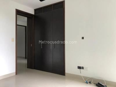 Apartamento de 3 alcobas en venta en Portal Del Vergel, Ibagué, 130 m² · foto 12 de 20