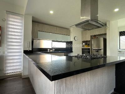 Casa de 3 alcobas en venta en Conjunto Residencial Vittare, Cajicá, 197 m² · foto 4 de 17