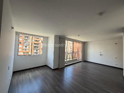 Apartamento en venta en Gran Granada, Bogotá · foto 3 de 20