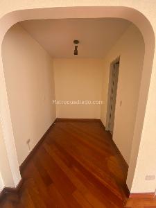 Apartamento de 2 alcobas en venta en Molinos Norte, Bogotá, 92 m² · foto 11 de 14