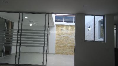 Casa de 4 alcobas en arriendo en Conjunto Lucca, Neiva, 150 m² · foto 4 de 20