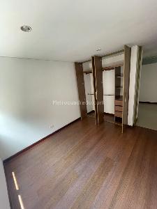 Apartamento en arriendo en Iberia, Bogotá · foto 7 de 16