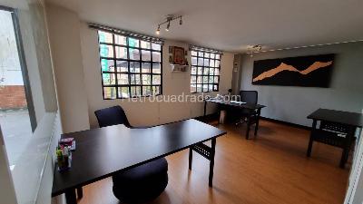 Apartamento de 2 alcobas en venta en Chico, Bogotá, 100 m² · foto 2 de 20