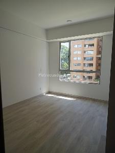 Apartamento de 2 alcobas en venta en Poblado Ciudad Del Rio, Medellín, 63 m² · foto 4 de 15