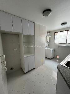 Apartamento en venta en Santa Barbara Occidental, Bogotá · foto 17 de 20