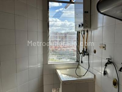 Apartamento de 3 alcobas en arriendo en Calle 163 No 62 71 Gilmar, Bogotá, 60 m² · foto 8 de 15
