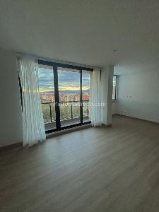 Apartamento en Arriendo, MONTEVIDEO , Bogotá D.C. en Montevideo