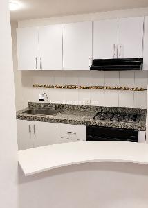 Apartamento en venta en Cedritos, Bogotá · foto 4 de 13