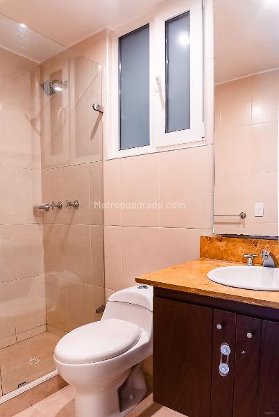Piso – Bogotá D.C. - Más