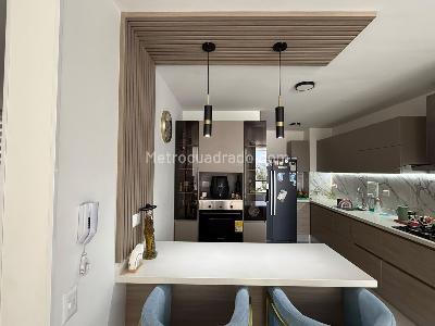 Apartamento de 3 alcobas en venta en Valenzza Condominio, Floridablanca, 110 m² · foto 2 de 9