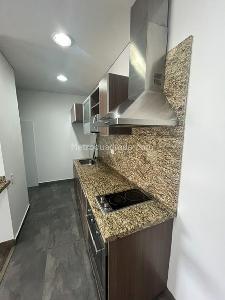 Apartamento en venta en Bella Suiza, Bogotá · foto 3 de 14