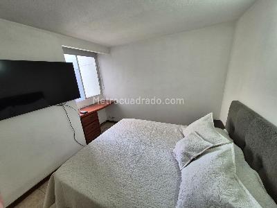 Apartamento de 3 alcobas en venta en Estadio, Medellín, 68 m² · foto 8 de 8
