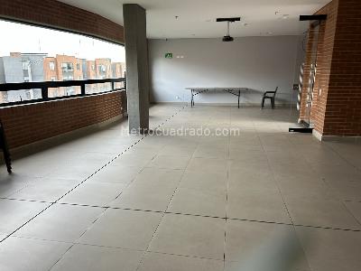 Apartamento en venta en El Redil, Bogotá · foto 2 de 17