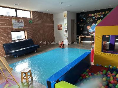 Apartamento en venta en El Redil, Bogotá · foto 4 de 17