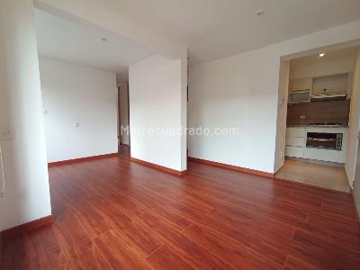 Apartamento en venta en El Redil, Bogotá · foto 3 de 16